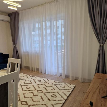 Studio&Garden! Roşu Dış mekan fotoğraf