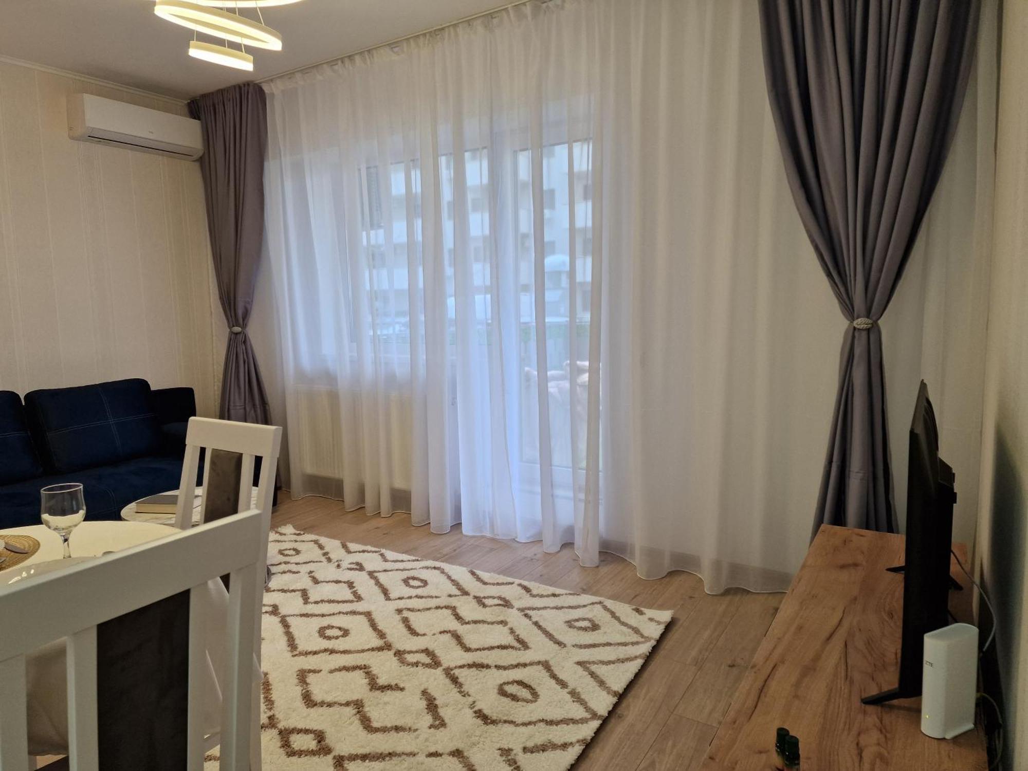 Studio&Garden! Roşu Dış mekan fotoğraf