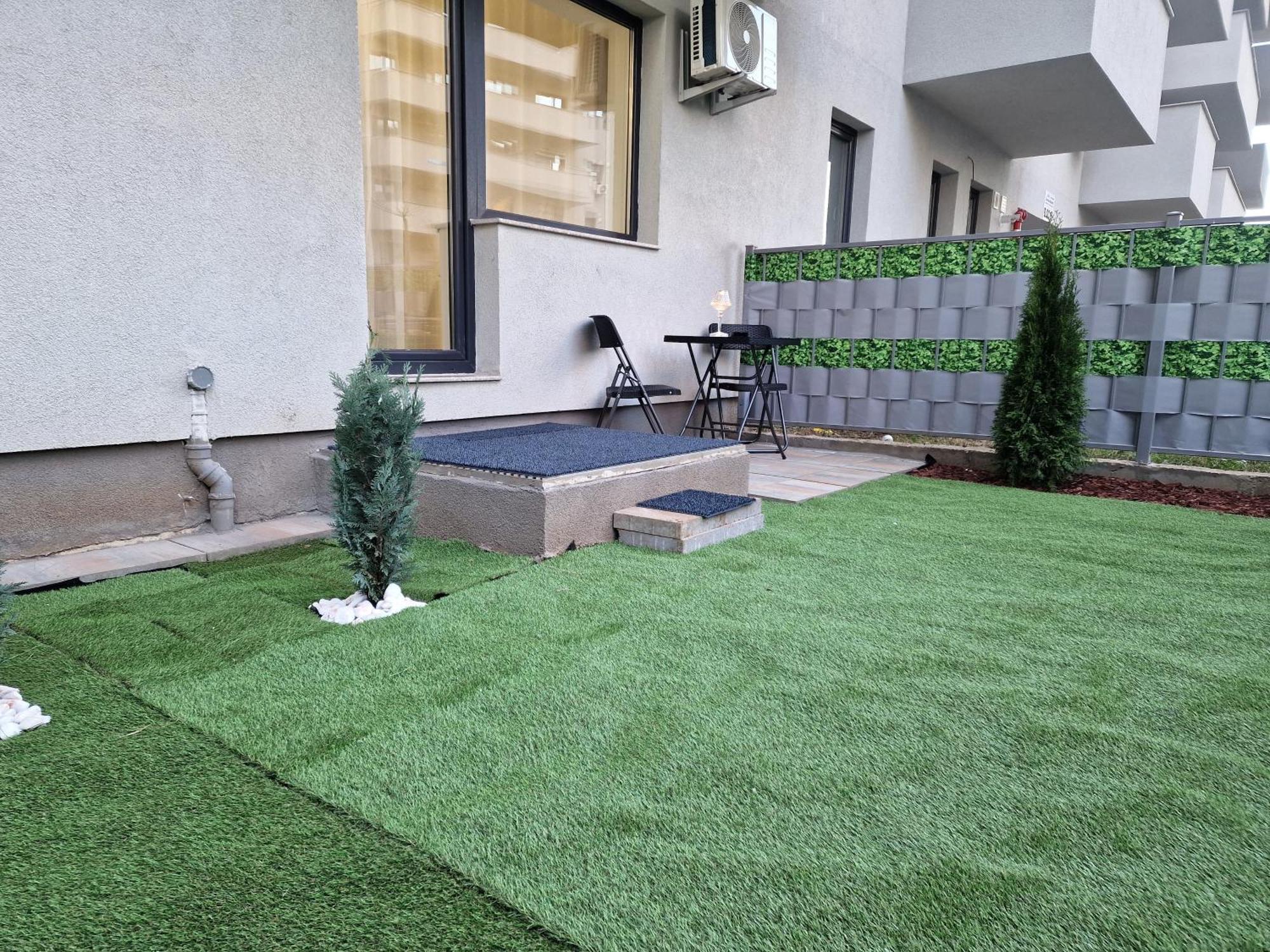 Studio&Garden! Roşu Dış mekan fotoğraf