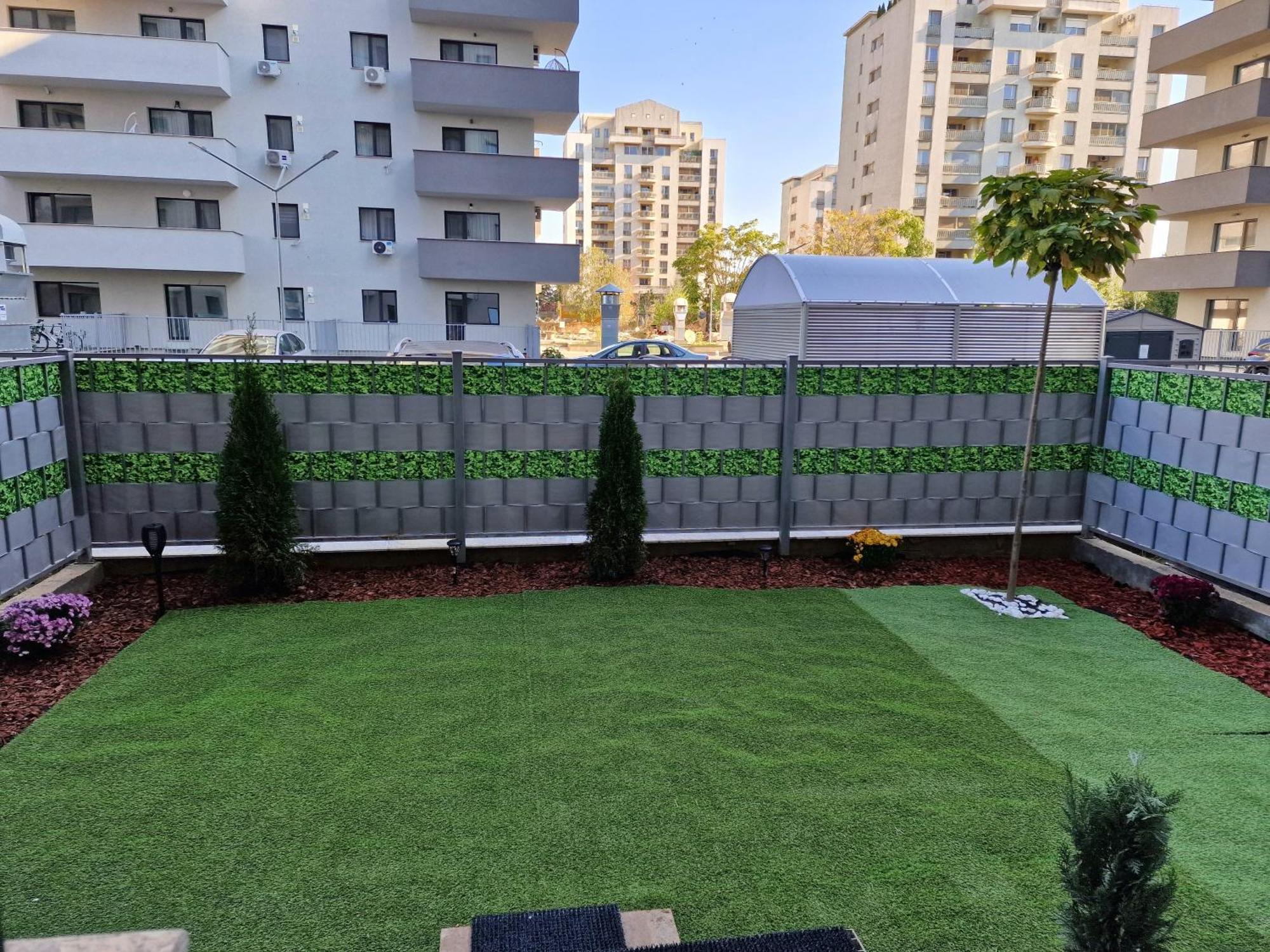 Studio&Garden! Roşu Dış mekan fotoğraf